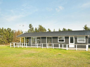 Three-Bedroom Holiday home in Glesborg 47 in Bønnerup Strand